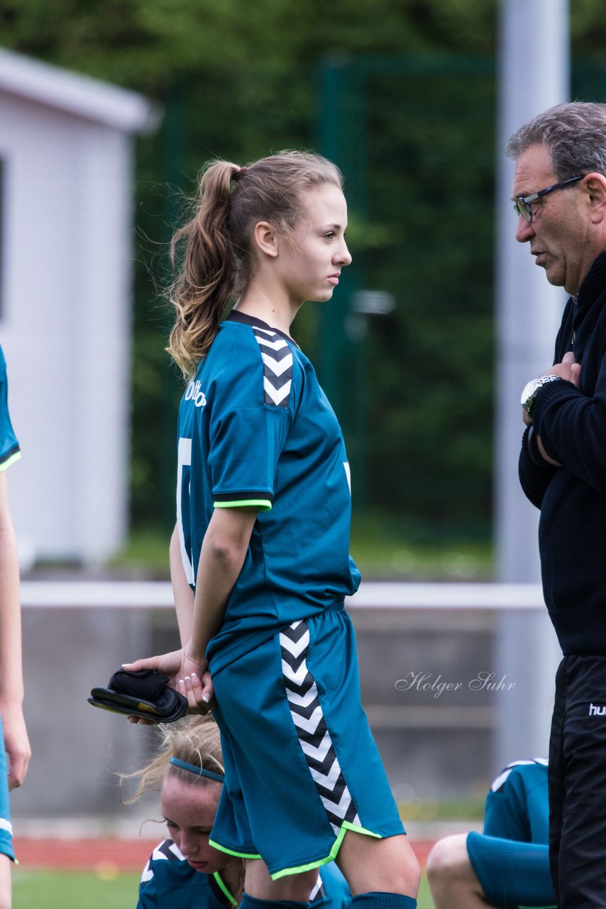 Bild 439 - B-Juniorinnen VfL Oldesloe - JSG Sdtondern : Ergebnis: 2:0